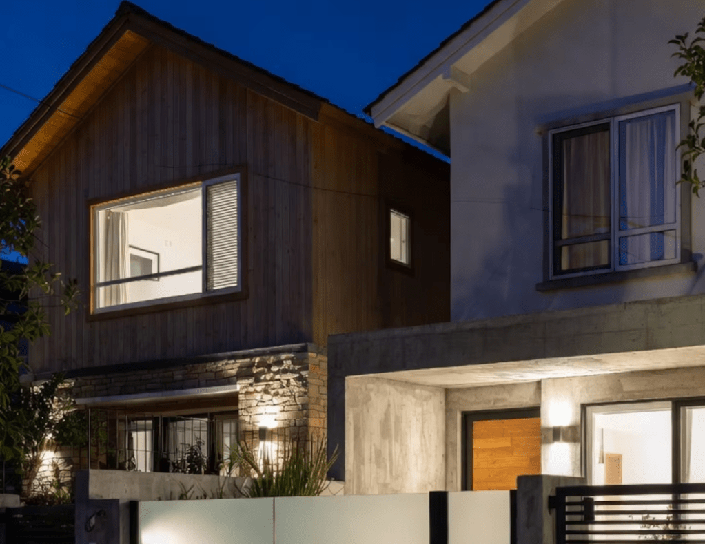 ¿Por qué ya no se usan rejas? La nueva tendencia en seguridad para frentes de&nbsp;casas